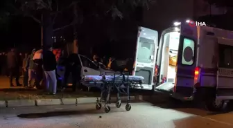 Kastamonu'da iki otomobil çarpıştı: 4 yaralı