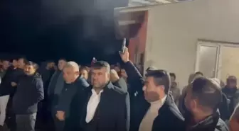 MHP'li belediye başkanı düğünde defalarca kez ateş açtı