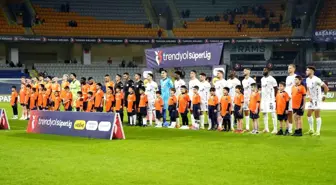 Trendyol Süper Lig: Başakşehir: 1 Kasımpaşa: 1 (Maç devam ediyor)