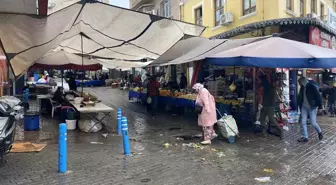 Aydın'da Sağanak Yağış Salı Pazarı Esnafını Vurdu