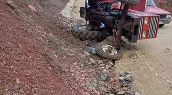 Kastamonu'da Traktör Devrildi, Sürücü Yaralandı