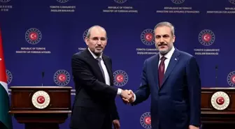 Dışişleri Bakanı Hakan Fidan, Ürdün'ün Dışişleri Bakanı Ayman Safadi ile görüştü