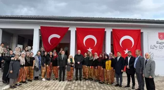 Eceabat'ın Beşyol köyünde yapımı tamamlanan köy konağı açıldı