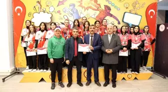 Alaçam Şadiye Muzaffer Turhan Anadolu Lisesi Bowling'de Şampiyon Oldu