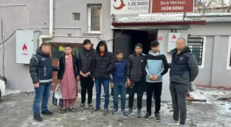 Kars'ta Yasa Dışı Yolla Ülkeye Giren 6 Düzensiz Göçmen Yakalandı