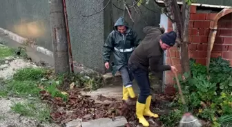 Kemer Belediyesi Sağanakla Mücadelede Hız Kesmeden Çalışıyor