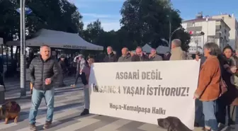 Asgari Ücret Hopa'da Protesto Edildi: 'Biz Bu Asgari Ücreti Kabul Etmiyoruz, Bu Parayla Mehmet Şimşek Yaşasın'