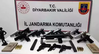 Diyarbakır'da Kaçak Silah ve Tarihi Eser Operasyonu