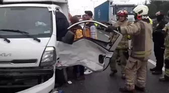 Esenyurt'ta Zincirleme Trafik Kazası: 3 Yaralı