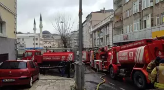 Küçükçekmece'de Tekstil Atölyesinde Yangın Paniği