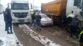 Muş-Bingöl kara yolunda zincirleme trafik kazası