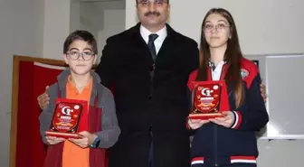 Gelibolu'da İstiklal Marşı şairi Mehmet Akif Ersoy anıldı