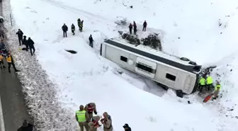 Erzincan'da Otobüs Kazası: 1 Ölü, 21 Yaralı