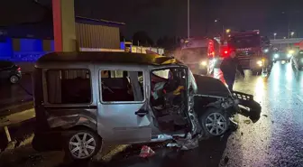 Gebze'de Trafik Kazası: Sürücü Hastaneye Kaldırıldı