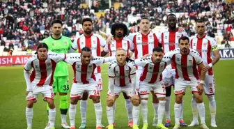 Sivasspor'un İlk Yarısı: 19 Puan ve Charis Charisis'in Önemi