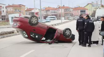 Karaman'da Otomobil Devrildi, Sürücü Yaralandı