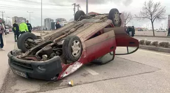 Karaman'da takla atan otomobilin sürücüsü yaralandı