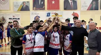 Kayseri U-14 Erkekler Basketbol Ligi'nde Şampiyon Kayseri Bahçeşehir Koleji