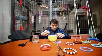 Babasının fedakarlığı ve azmi, serebral palsili Abdülbaki'yi hayata bağladı