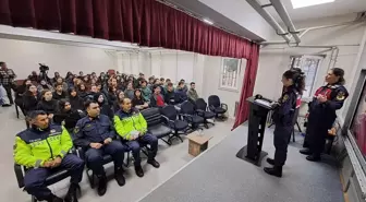 Sakarya'da Öğrencilere Kadına Yönelik Şiddet ve Uyuşturucu ile Mücadele Eğitimi