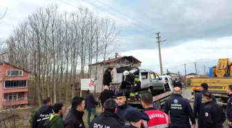 Samsun'da Otomobil Terme Çayı'na Uçtu, Sürücü Hayatını Kaybetti