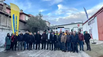 Denizli Buldan'da Üzüm Üreticilerine Makine Desteği