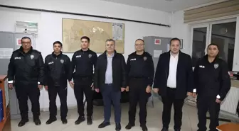 Çubuk Belediye Başkanı Demirbaş, Yeni Yılı Güvenlik Güçleri ve Sağlık Çalışanları ile Kutladı