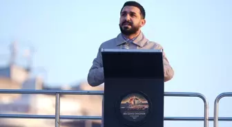 Filistin'e destek için yüz binler Galata Köprüsü'nde buluştu