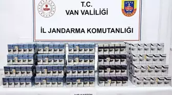 Van'da Minibüste Gümrük Kaçağı Sigara Ele Geçirildi