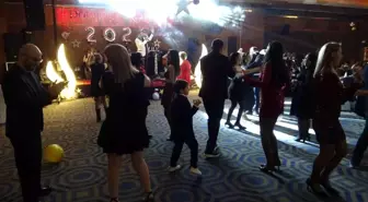 Van'da Yeni Yıl Coşkuyla Kutlandı