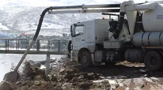 Niğde'de Kaybolan Genç İçin Arama Çalışmaları Sürüyor