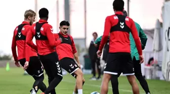 Sivasspor Belek'te Kamp Çalışmalarına Devam Ediyor