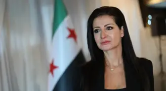 Suriyeli Aktivist Nura el-Yefi: Suriye'de Birlik Ruhu Yeniden Canlanıyor