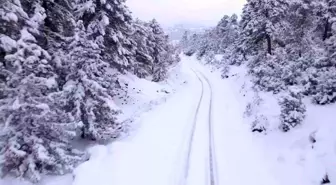 Çameli'de Karlı Manzaralar Kartpostal Gibi