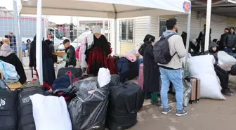 Suriye'den Türkiye'ye Sığınanlar Ülkelerine Dönüş Yapıyor