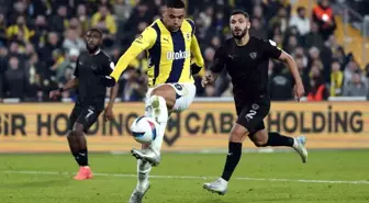 Fenerbahçe, Hatayspor'u 2-1 Mağlup Etti