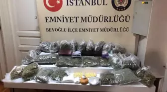 Beyoğlu'nda Uyuşturucu Operasyonu: 30 Kilograma Yakın Madde Ele Geçirildi