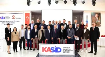 Karabük'te İş Dünyası ve Gelecek Vizyonu Zirvesi Gerçekleştirildi