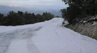 Tokat-Sivas Kara Yolunda Kar Yağışı Etkili Oluyor