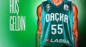 Darüşşafaka, Terquavion Smith ile Anlaştı