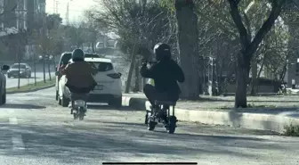 Gürpınar'da Elektrikli Scooter Kullanımı ile Şaşırtan Anlar