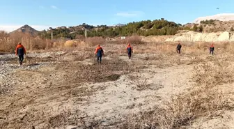 Adıyaman'da Kayıp 65 Yaşındaki Nuriye Parmaksız için Arama Kurtarma Çalışmaları Devam Ediyor