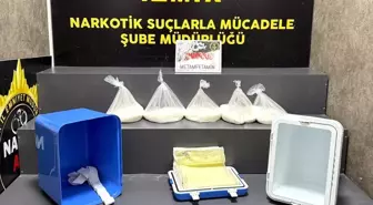 İzmir'de Araçta 5 Kilogram Metamfetamin Ele Geçirildi