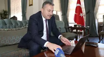 Kilis Valisi Tahir Şahin, 'Yılın Kareleri' Oylamasına Katıldı