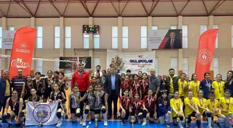 Okul Sporları Voleybol İl Birinciliği Müsabakaları Tamamlandı