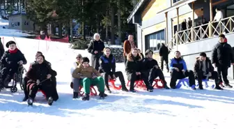 Kastamonu'da Özel Bireyler Ilgaz Dağı'nda Kayak Keyfi Yaşadı