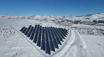 Bayburt Üniversitesi'nin Güneş Enerjisi Santrali Tasarrufu Yüzde 60'a Çıkarıyor