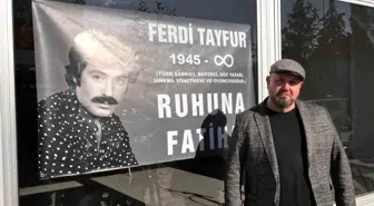 Ferdi Tayfur Anısına Pişi Dağıtımı