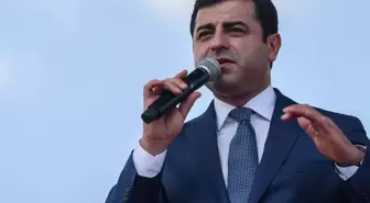 DEM Parti heyetiyle görüşen Demirtaş'tan Öcalan'a destek, Kandil'e uyarı