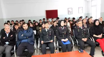 Erzurum'da Jandarma'dan Öğrencilere Kariyer Destek Etkinliği